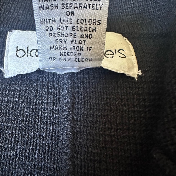 Bloomingdale’s 100% wool black blazer – gold buttons, fringe trim, Petite Small - Picture 7 of 7